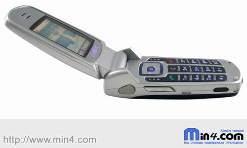 Samsung E700 Focus & Review :: รีวิว ทดสอบ มือถือ :: Thaimobilecenter.com