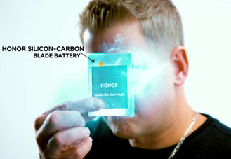 HONOR โชว์ Blade Battery แบตฯ Silicon-Carbon สำหรับมือถือจอพับ เป้าหมาย 7,000mAh ขึ้นไป