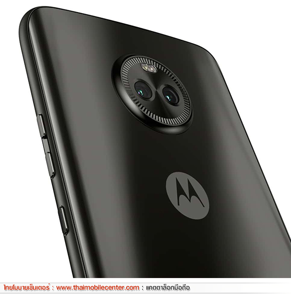 Moto X4